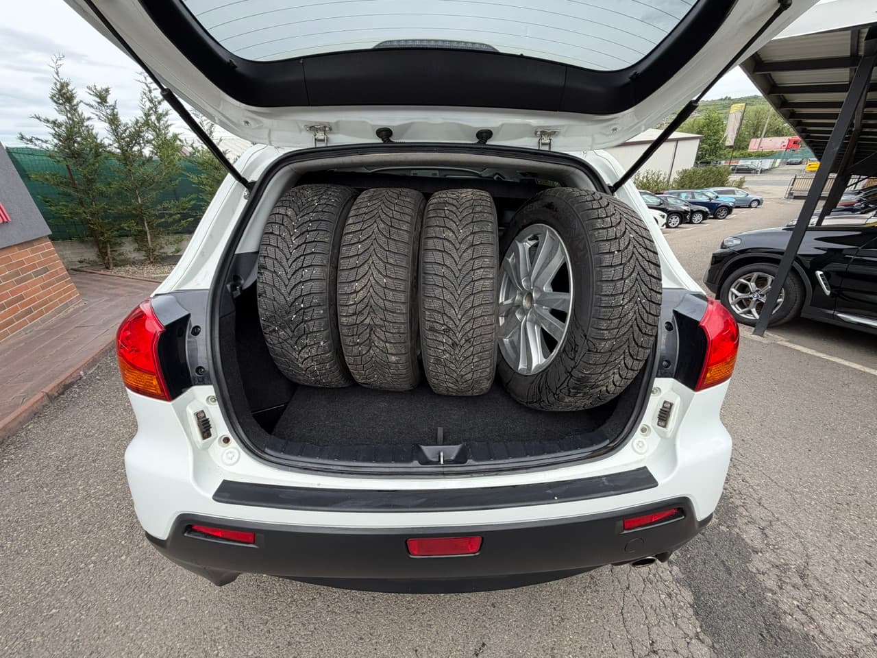 car