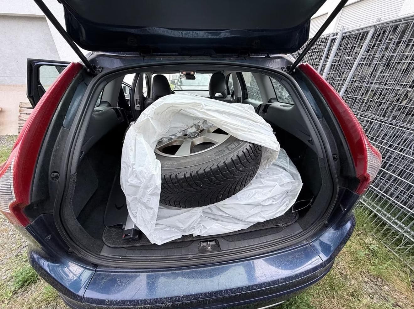 car
