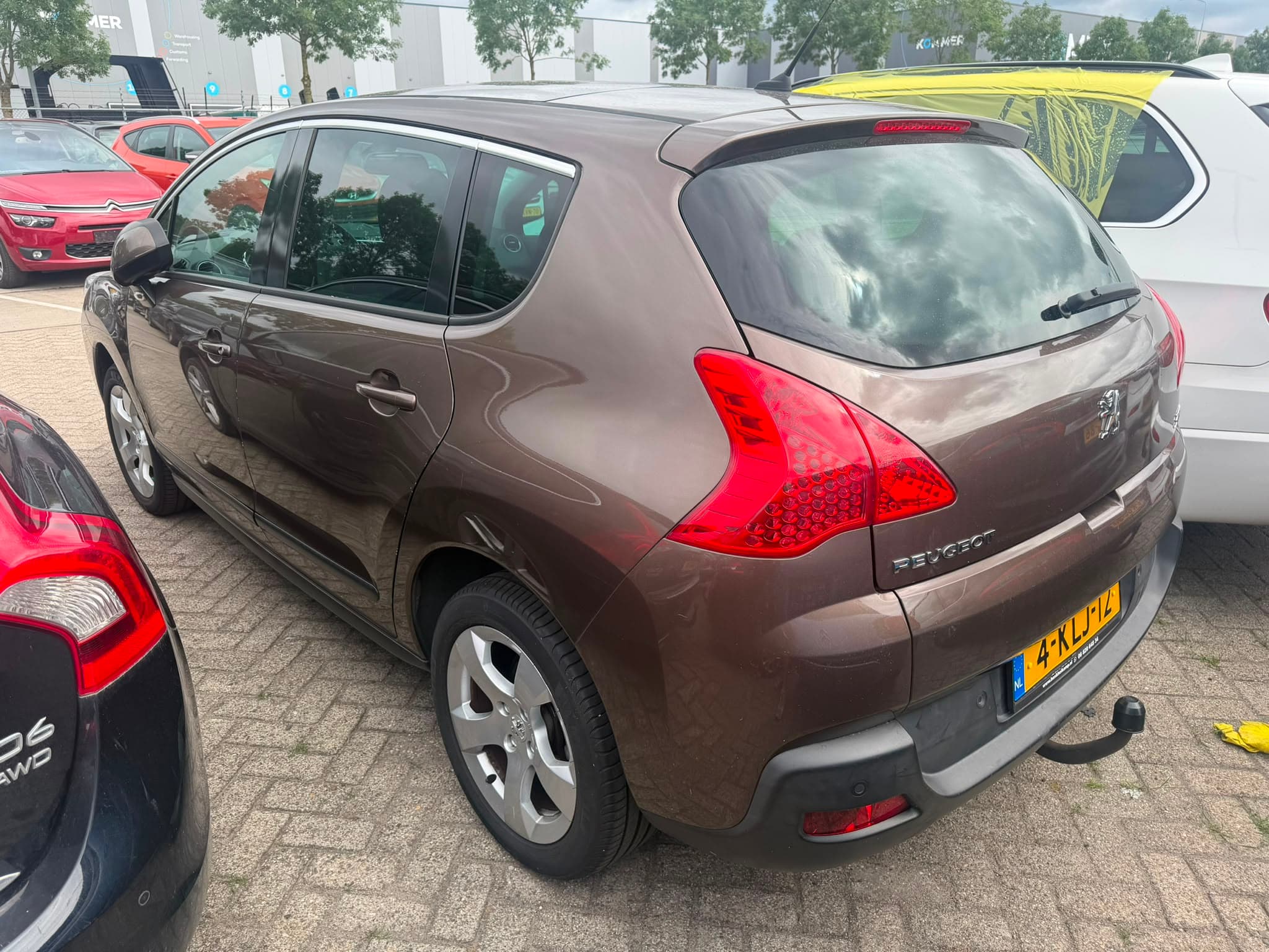 car