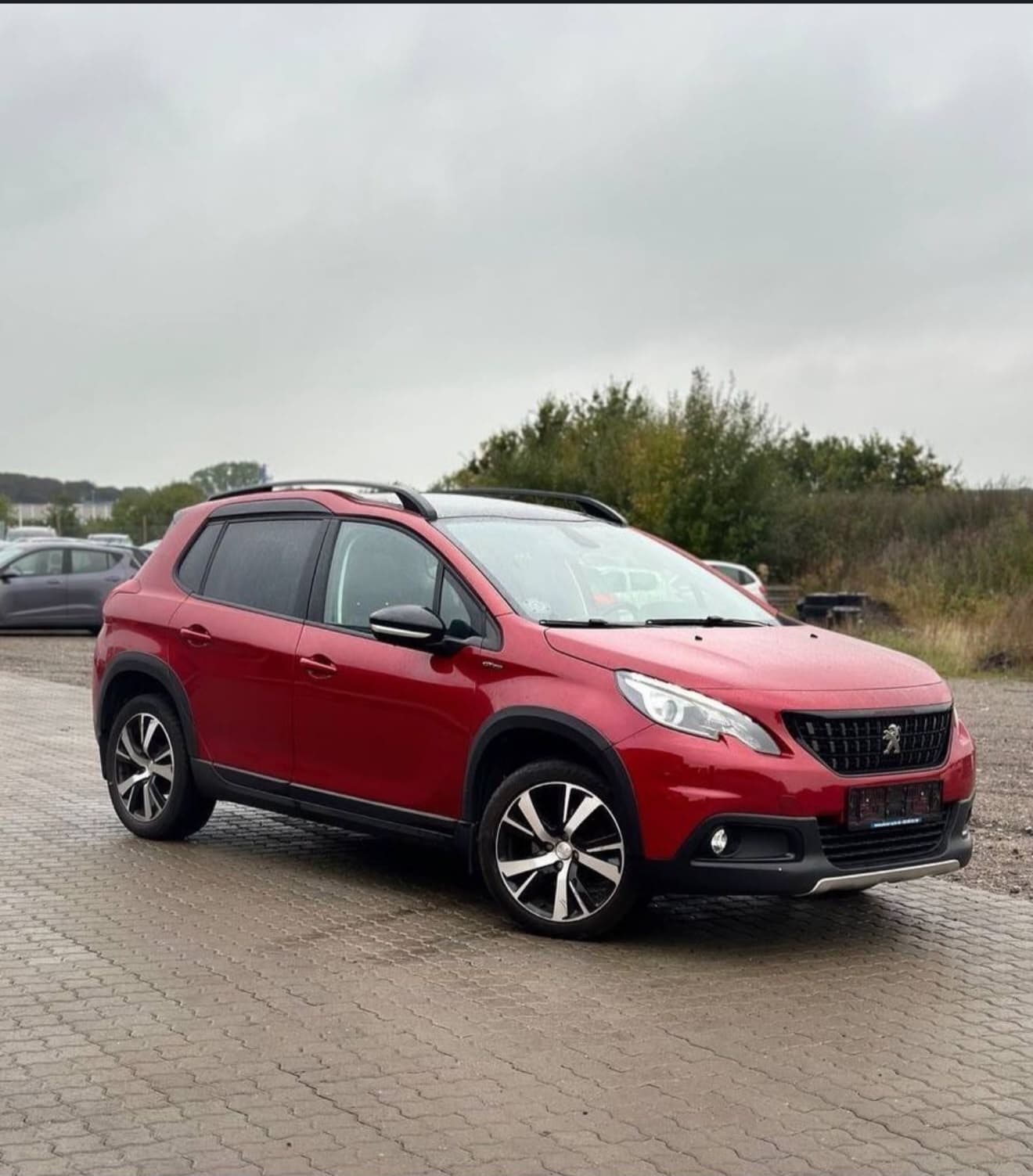 car-image