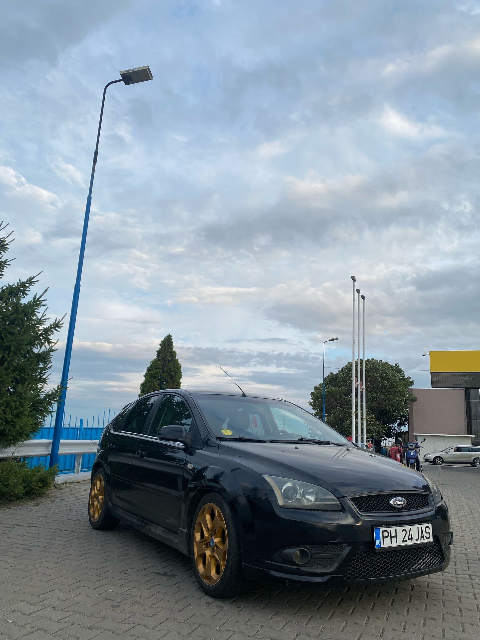 car