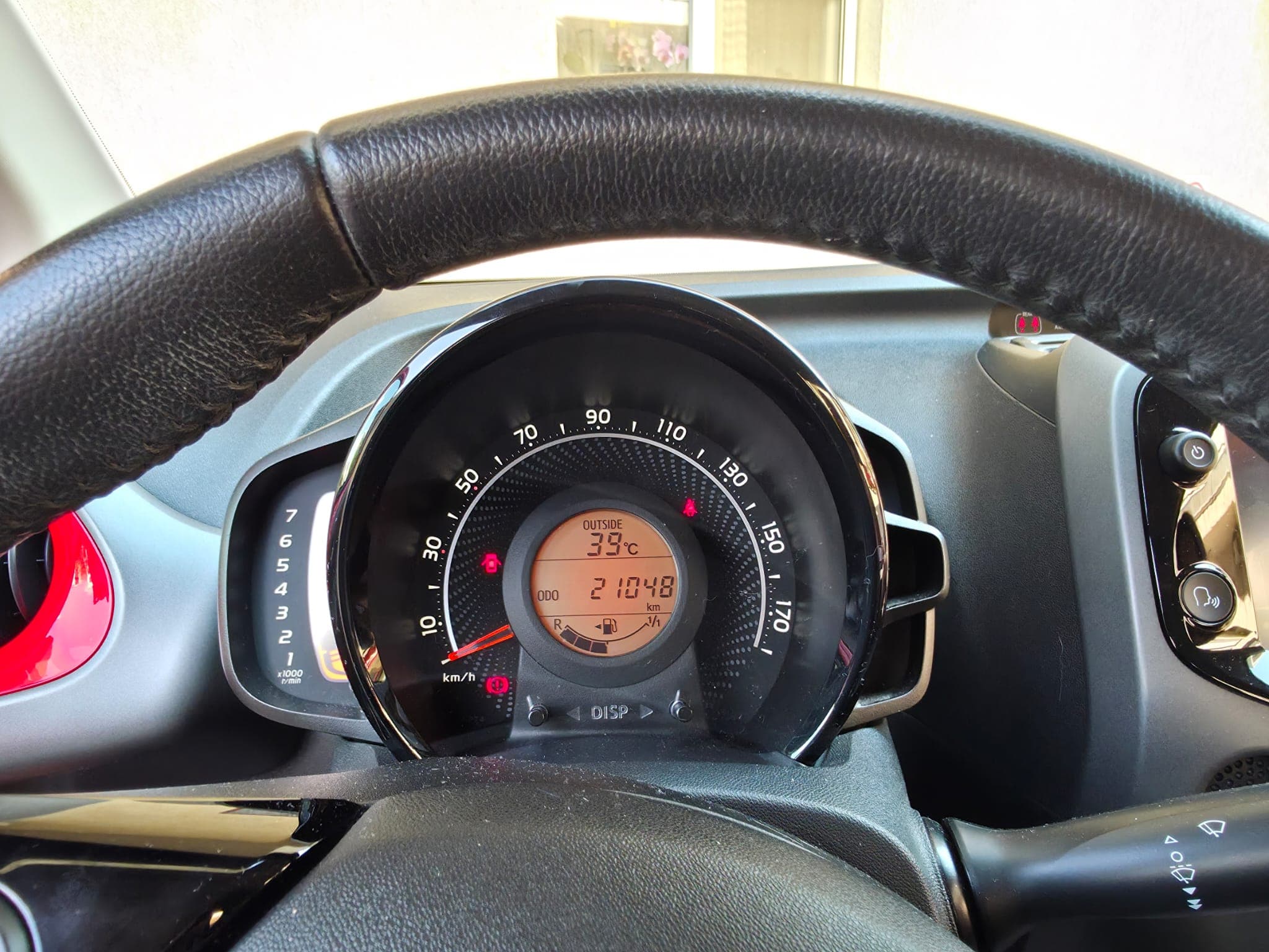 car-image
